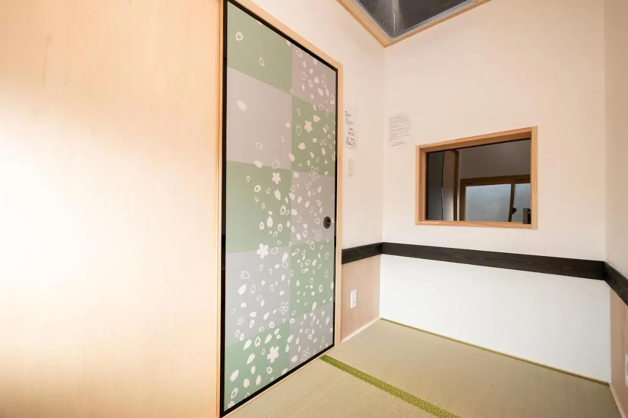 Holiday home Guesthouse Oneworld Shijo四条京町屋 Kyoto