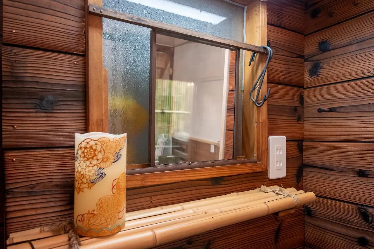 Guesthouse Oneworld Shijo四条京町屋 Kyoto 0*,