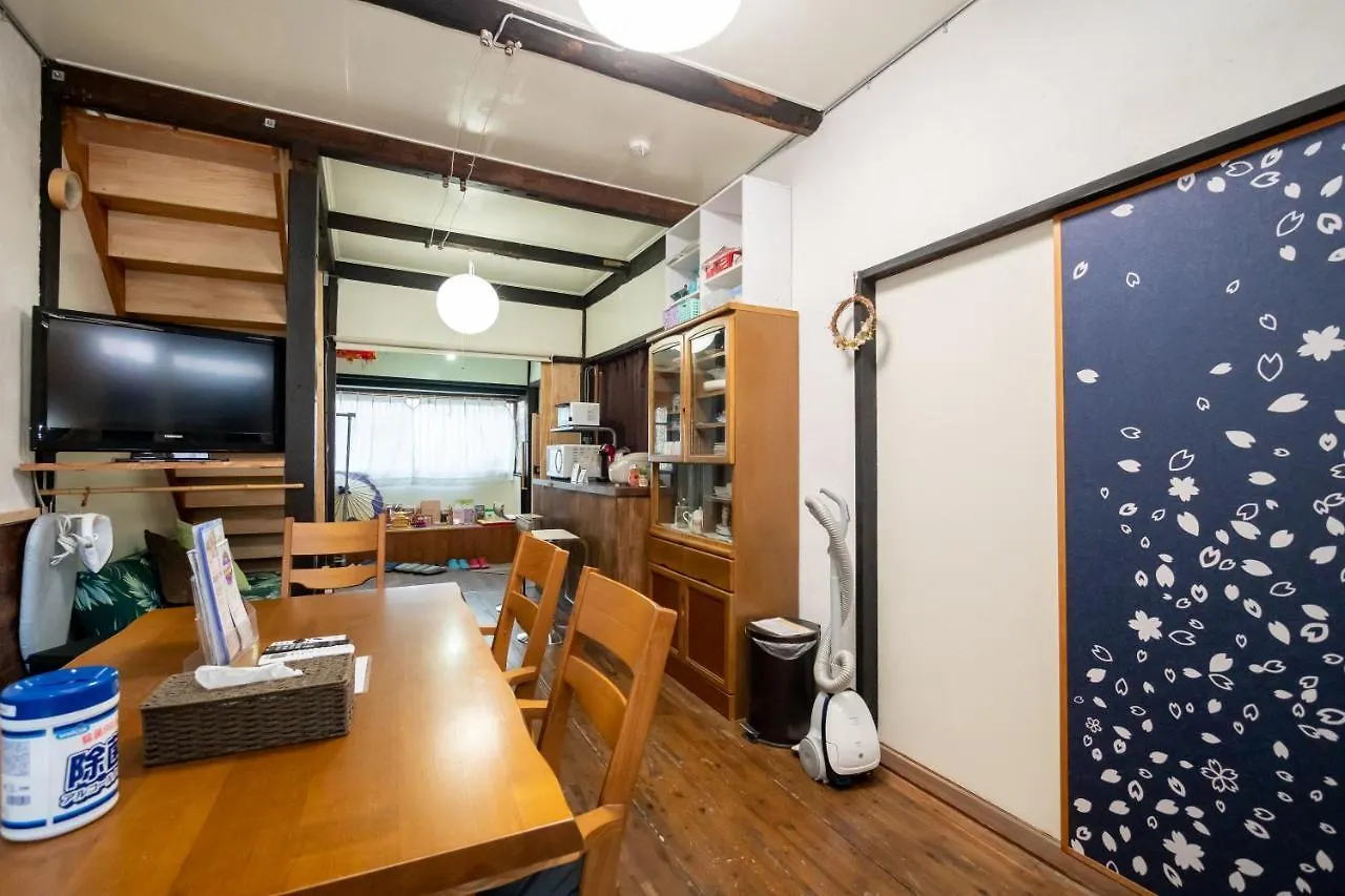 Holiday home Guesthouse Oneworld Shijo四条京町屋 Kyoto