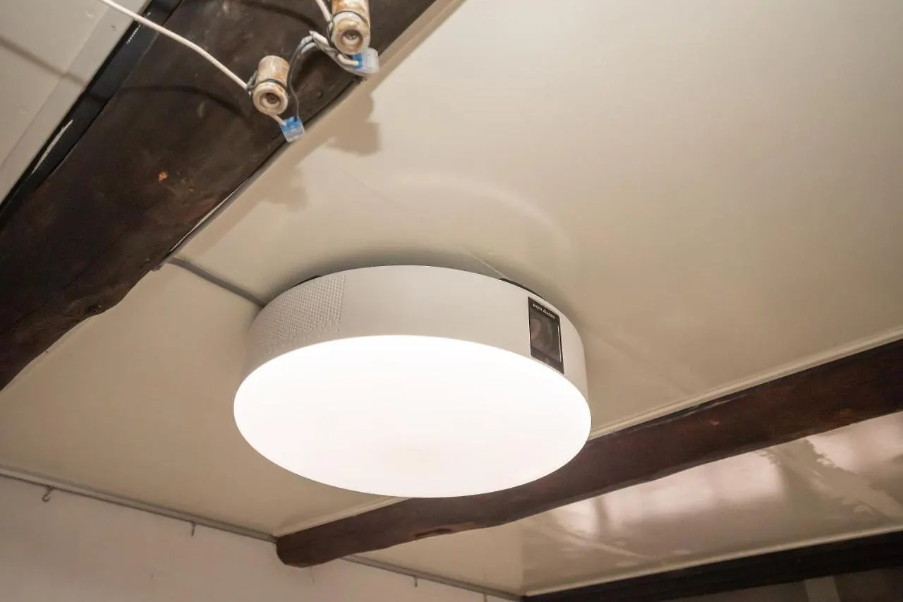 Guesthouse Oneworld Shijo四条京町屋 كيوتو بيت للعطل